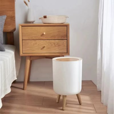 poubelle-de-salle-de-bain-scandinave