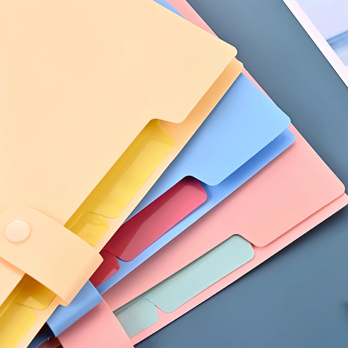 range-document-couleurs-pastels