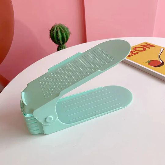 rangement-chaussures-placard-vert