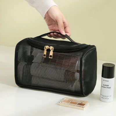 trousse-de-toilette-transparente