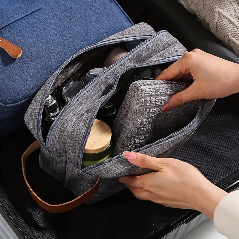 trousse-de-toilette-homme-spacieuse