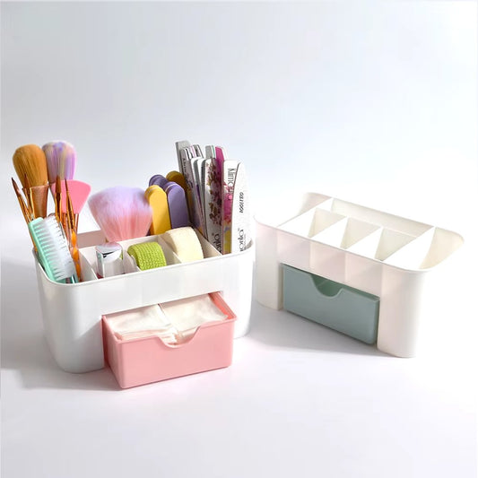 boite-pour-rangement-pour-cosmetiques-et-bureau-mignone