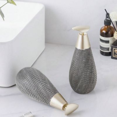 distributeur-savon-chic
