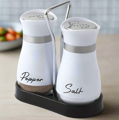 pots-à-épices-sel-et-poivre-blznc