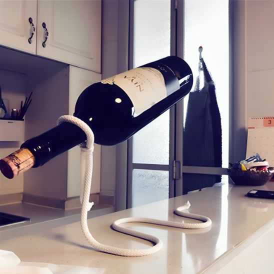 range-bouteilles-de-vin-corde