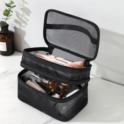 trousse-de-toilette-femme-cosmetique