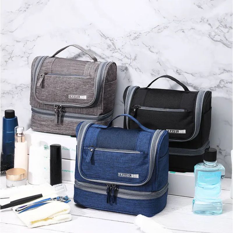 trousse-de-toilette-femme-voyage-pratique