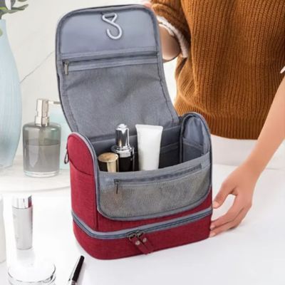 trousse-de-toilette-femme-grand-format