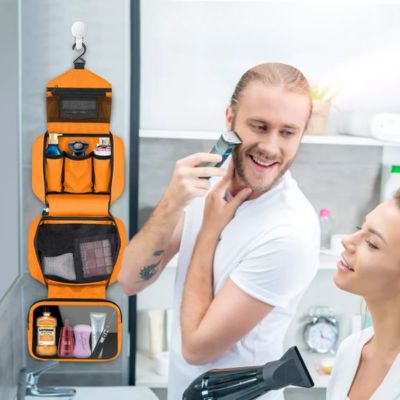 trousse-de-toilette-homme-a-suspendre