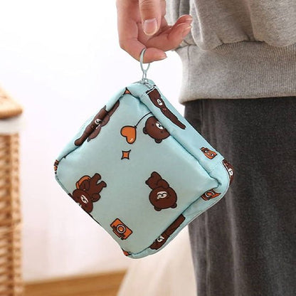 trousse-de-toilette-serviette-hygienique
